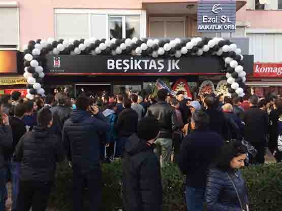 Fikret Orman'a Antalya'da sevgi seli - Görsel 3