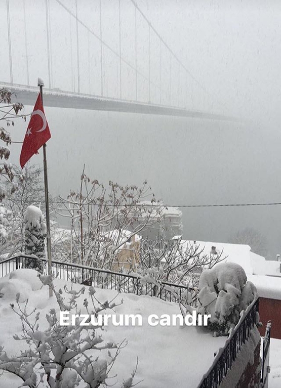 İşte Beşiktaşlı futbolcuların karlı İstanbul paylaşımları - Görsel 7