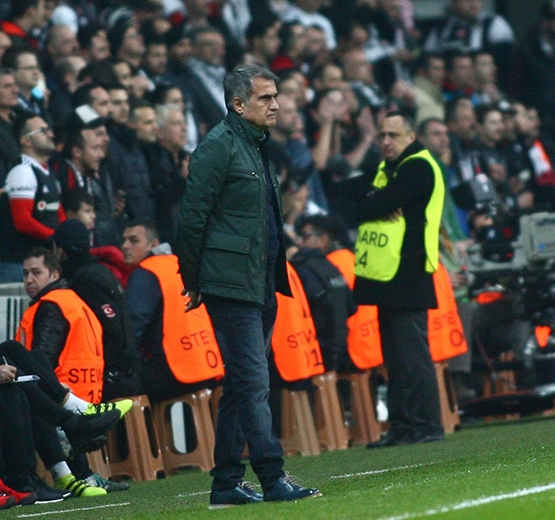 Beşiktaş-Hapoel maçından kareler - Görsel 6