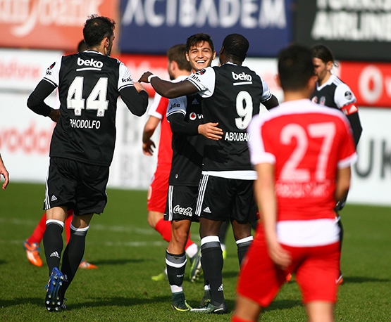 İşte bugünkü hazırlık maçından kareler - Görsel 18