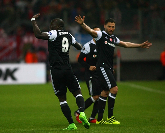 İşte Olympiakos - Beşiktaş maçından kareler - Görsel 39