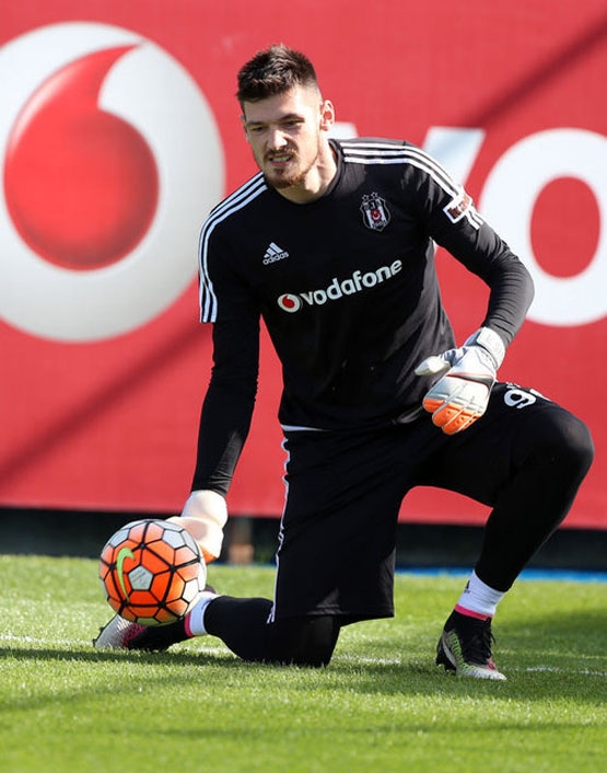 Beşiktaş'ta gideceği konuşulan isimler - Görsel 12