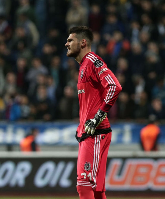 Beşiktaş'ta gideceği konuşulan isimler - Görsel 8