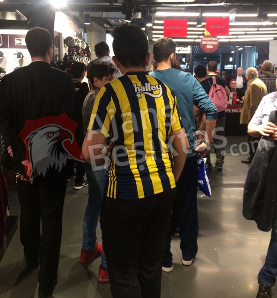 Fenerbahçe formasıyla Kartal Yuvası'nda! - Görsel 4