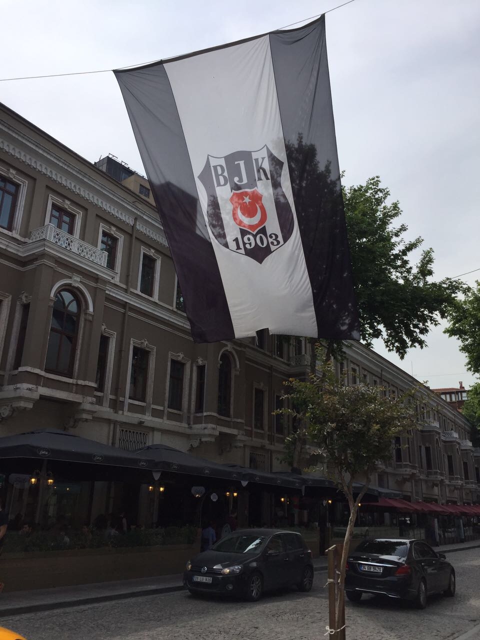 FOTO GALERİ | Beşiktaş bayrakları Türkiye'yi süslüyor - Görsel 107