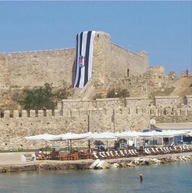 FOTO GALERİ | Beşiktaş bayrakları Türkiye'yi süslüyor - Görsel 12