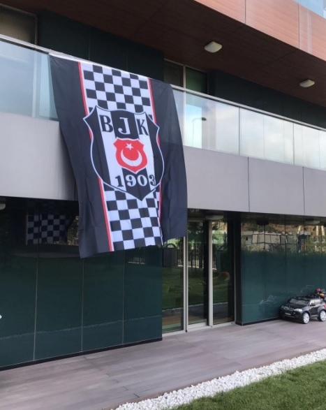 FOTO GALERİ | Beşiktaş bayrakları Türkiye'yi süslüyor - Görsel 17