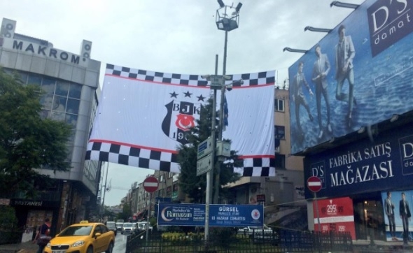 FOTO GALERİ | Beşiktaş bayrakları Türkiye'yi süslüyor - Görsel 30