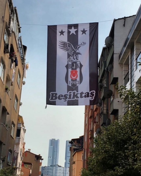 FOTO GALERİ | Beşiktaş bayrakları Türkiye'yi süslüyor - Görsel 46