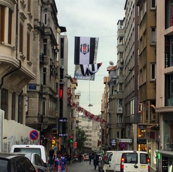 FOTO GALERİ | Beşiktaş bayrakları Türkiye'yi süslüyor - Görsel 53