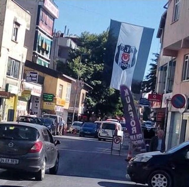 FOTO GALERİ | Beşiktaş bayrakları Türkiye'yi süslüyor - Görsel 89