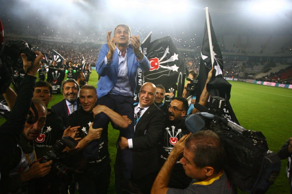 Takımın maç sonu coşkusu! - Görsel 3