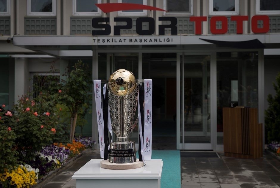 Şampiyonluk kupası yola çıktı - Görsel 2