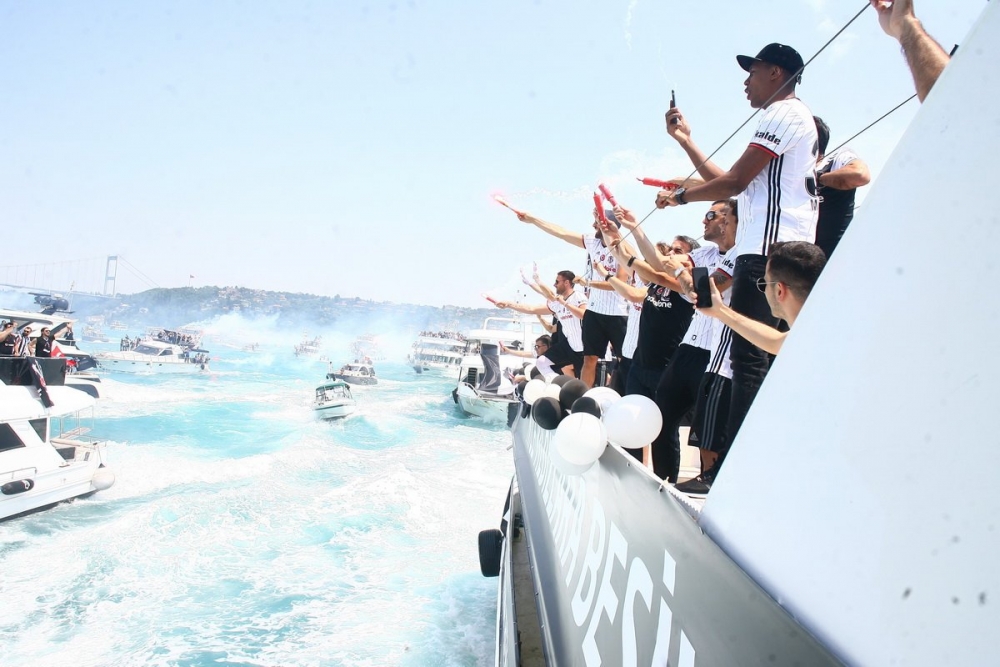 Dünya rekoru! 1000 tekne ile Beşiktaş Donanması - Görsel 36