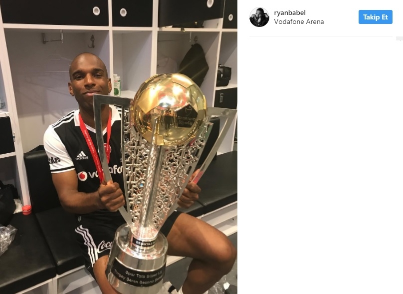 Şampiyon futbolcuların paylaşımları! - Görsel 7