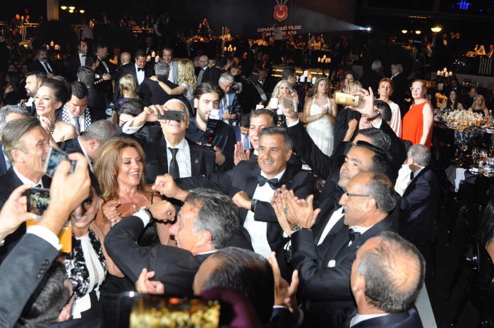 Beşiktaş'ın şampiyonluk balosundan kareler... - Görsel 51