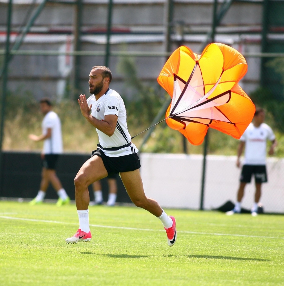 Beşiktaş paraşüt taktı! - Görsel 5