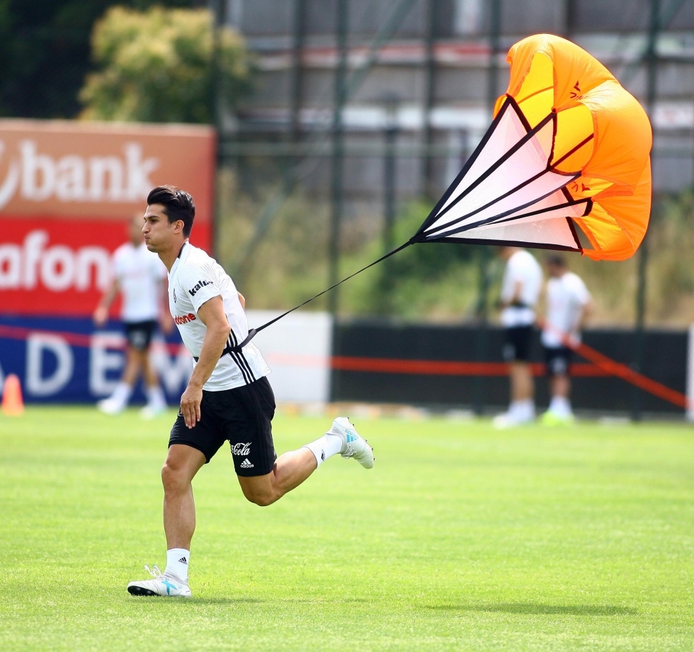 Beşiktaş paraşüt taktı! - Görsel 6
