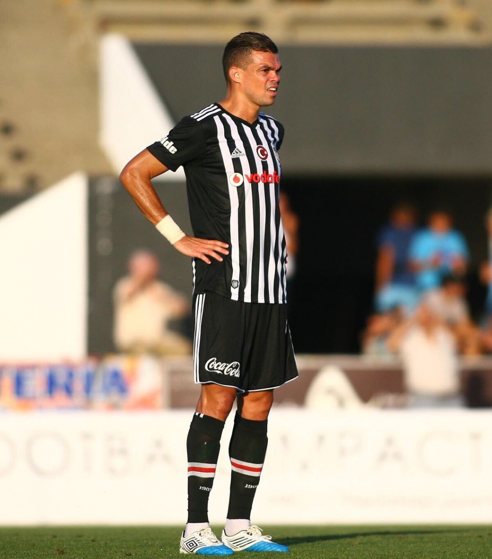 Beşiktaş-Real Betis maçından kareler - Görsel 7