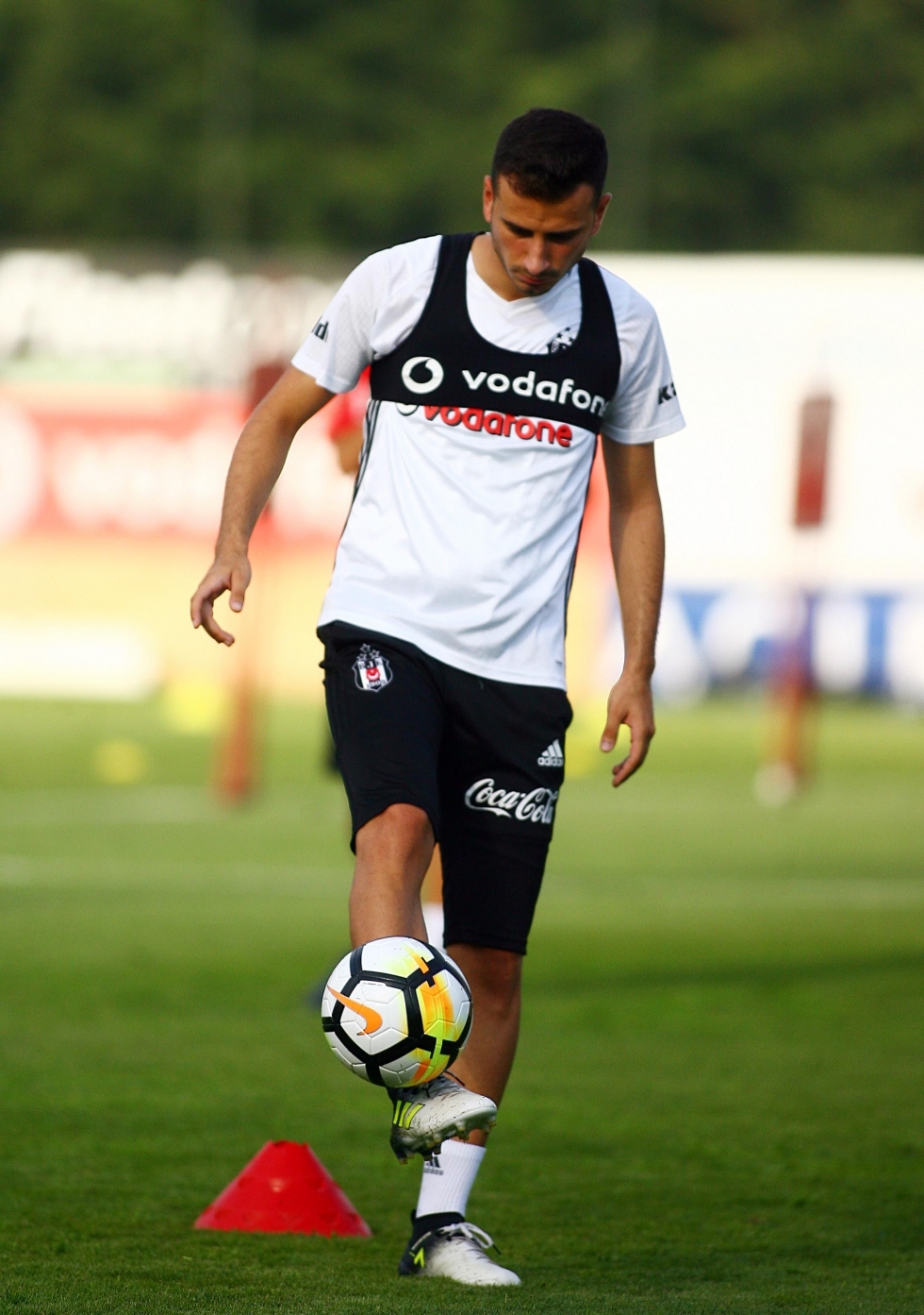 İşte Beşiktaş'ın bugünkü idmanından kareler! - Görsel 23