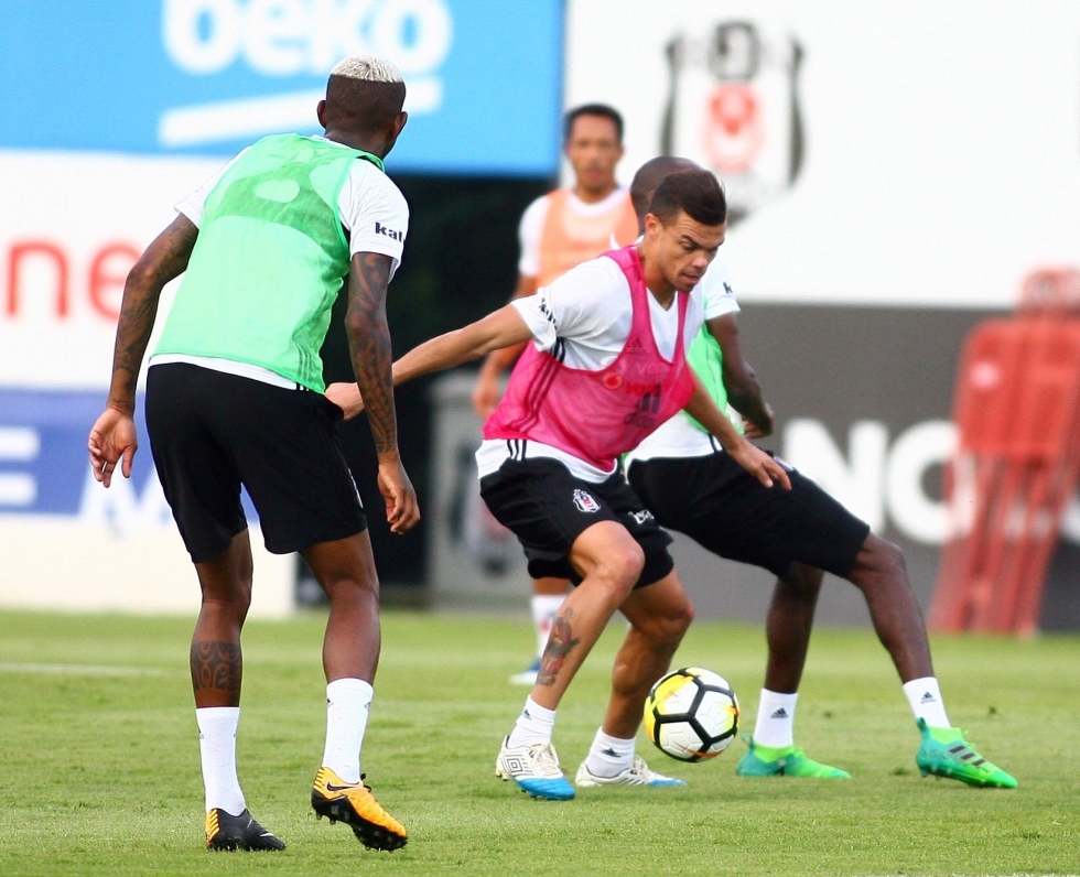 İşte Beşiktaş'ın bugünkü idmanından kareler! - Görsel 6