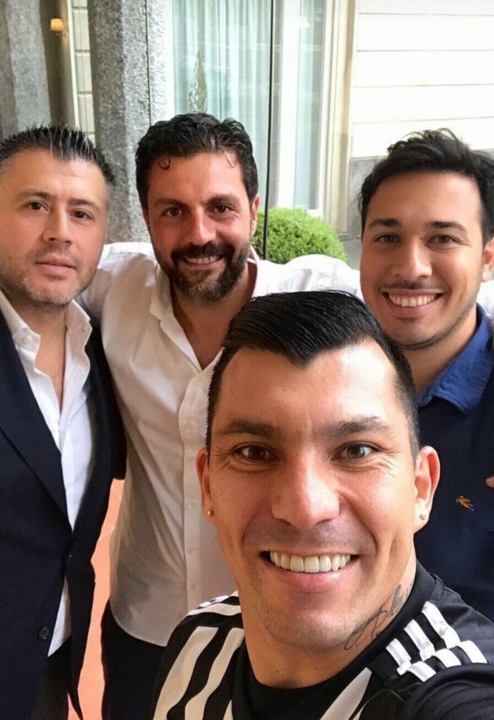 Gary Medel formayı giydiİ! - Görsel 3