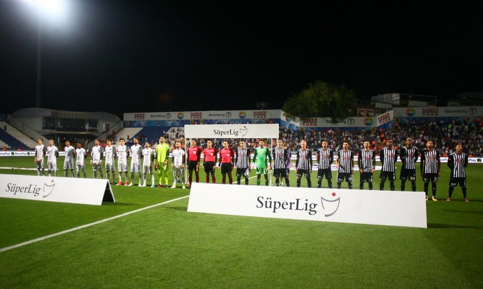 İşte Kasımpaşa-Beşiktaş maçından kareler! - Görsel 1