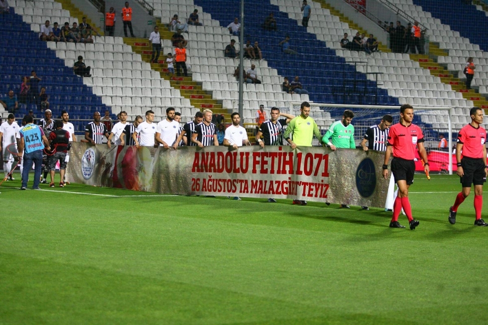 İşte Kasımpaşa-Beşiktaş maçından kareler! - Görsel 2