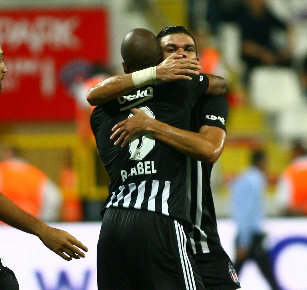 İşte Kasımpaşa-Beşiktaş maçından kareler! - Görsel 43