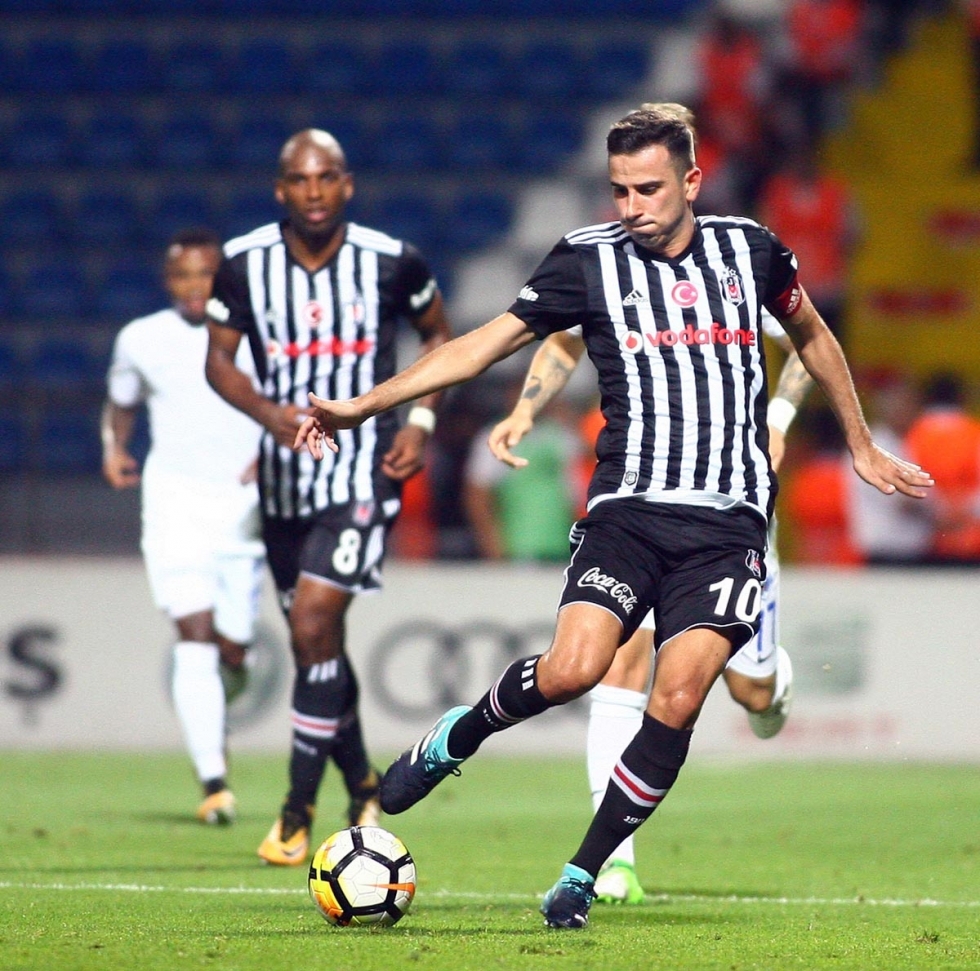 İşte Kasımpaşa-Beşiktaş maçından kareler! - Görsel 46