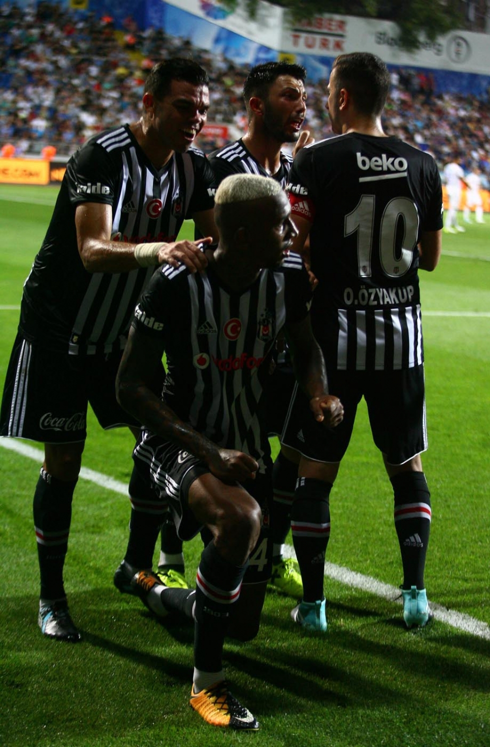 İşte Kasımpaşa-Beşiktaş maçından kareler! - Görsel 59