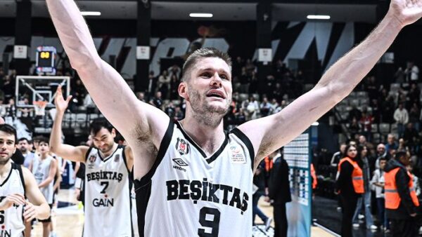 Conor Morgan: “Elimden gelenin en iyisini vermeye çalışıyorum” - 07.02.2026