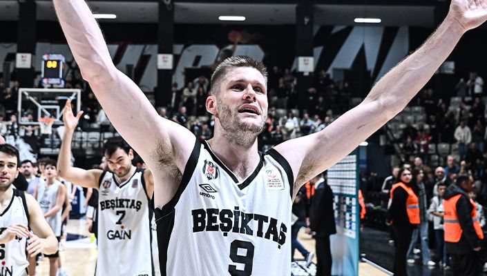 Conor Morgan: “Elimden gelenin en iyisini vermeye çalışıyorum”