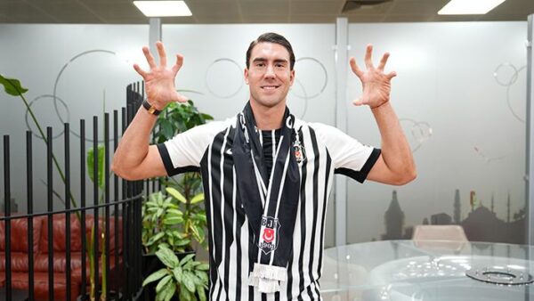 Dusan Vlahovic Beşiktaş transferi için İstanbul'da