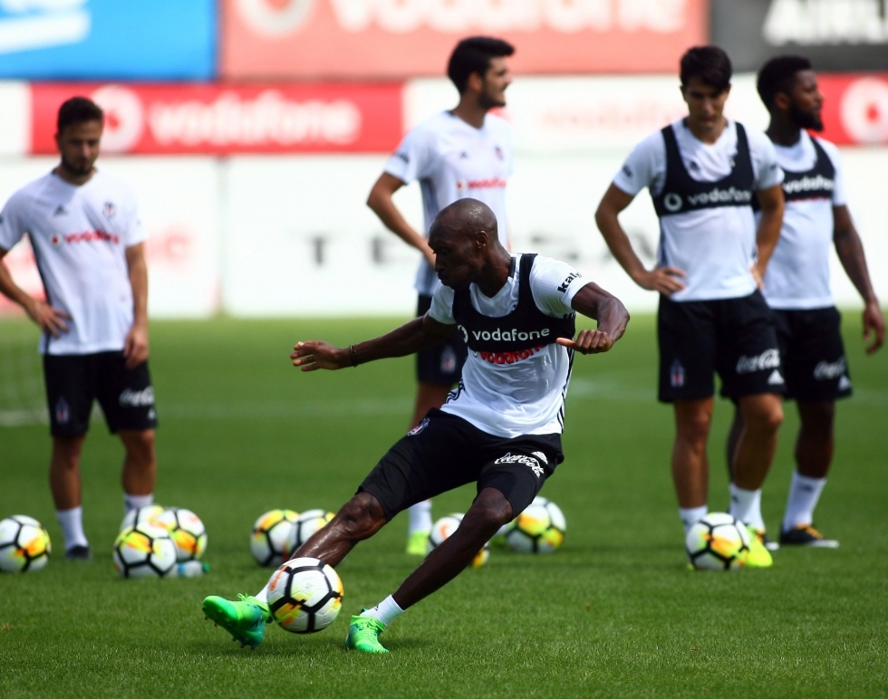 İşte Beşiktaş idmanından kareler! - Görsel 11
