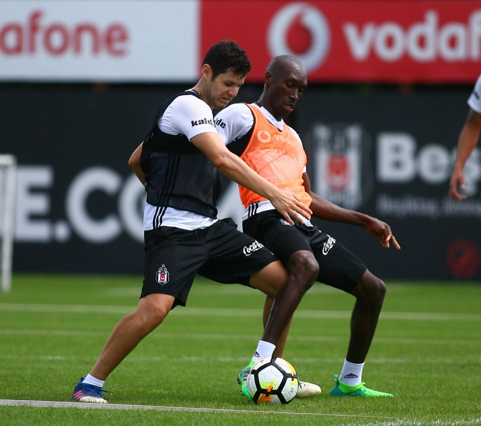 İşte Beşiktaş idmanından kareler! - Görsel 18