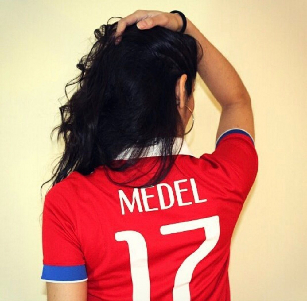 Medel'in, Şili'de bir kahraman olduğunu gösteren 83 kare! - Görsel 18