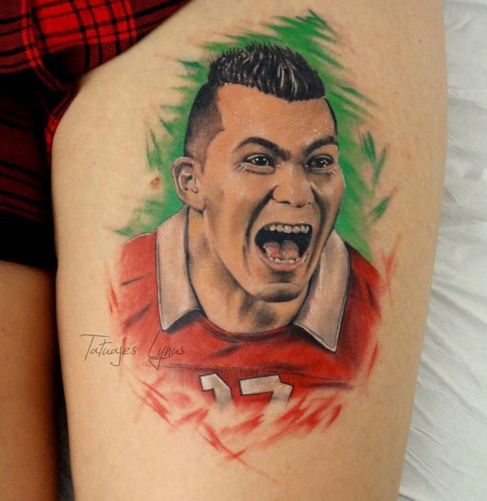 Medel'in, Şili'de bir kahraman olduğunu gösteren 83 kare! - Görsel 43