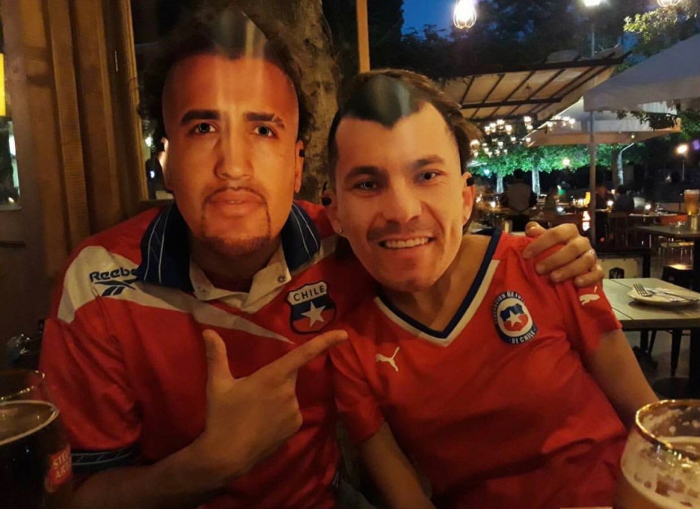 Medel'in, Şili'de bir kahraman olduğunu gösteren 83 kare! - Görsel 70