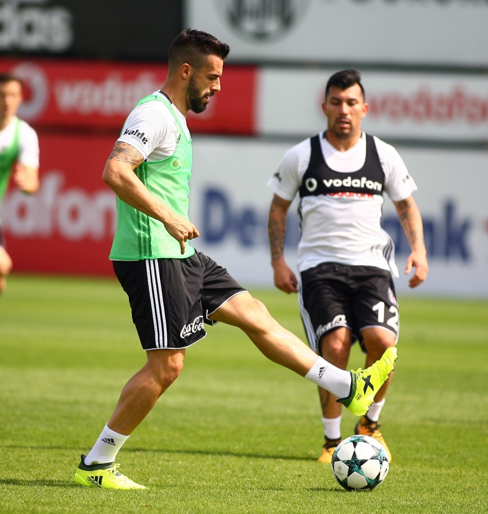 İşte Beşiktaş'ın bugünkü idmanından kareler! - Görsel 12