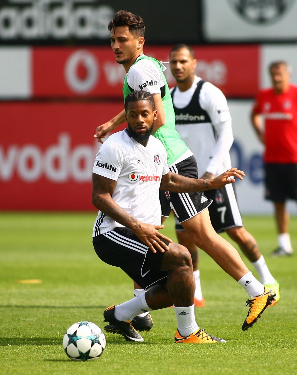 İşte Beşiktaş'ın bugünkü idmanından kareler! - Görsel 21