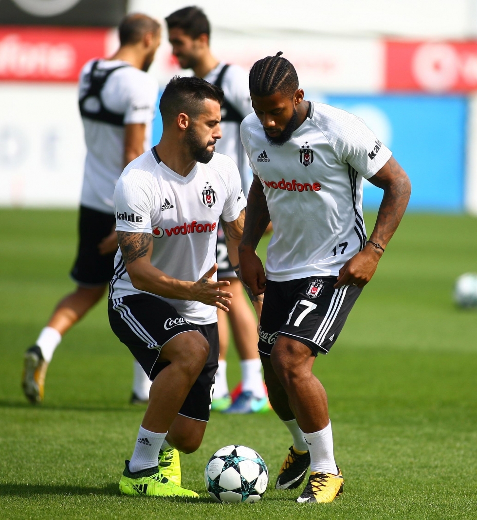 İşte Beşiktaş'ın bugünkü idmanından kareler! - Görsel 23