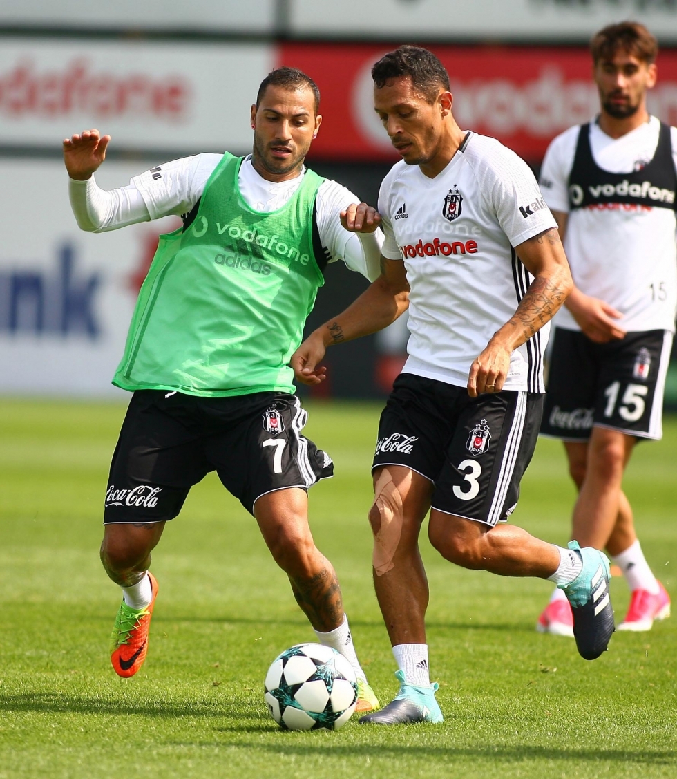 İşte Beşiktaş'ın bugünkü idmanından kareler! - Görsel 24