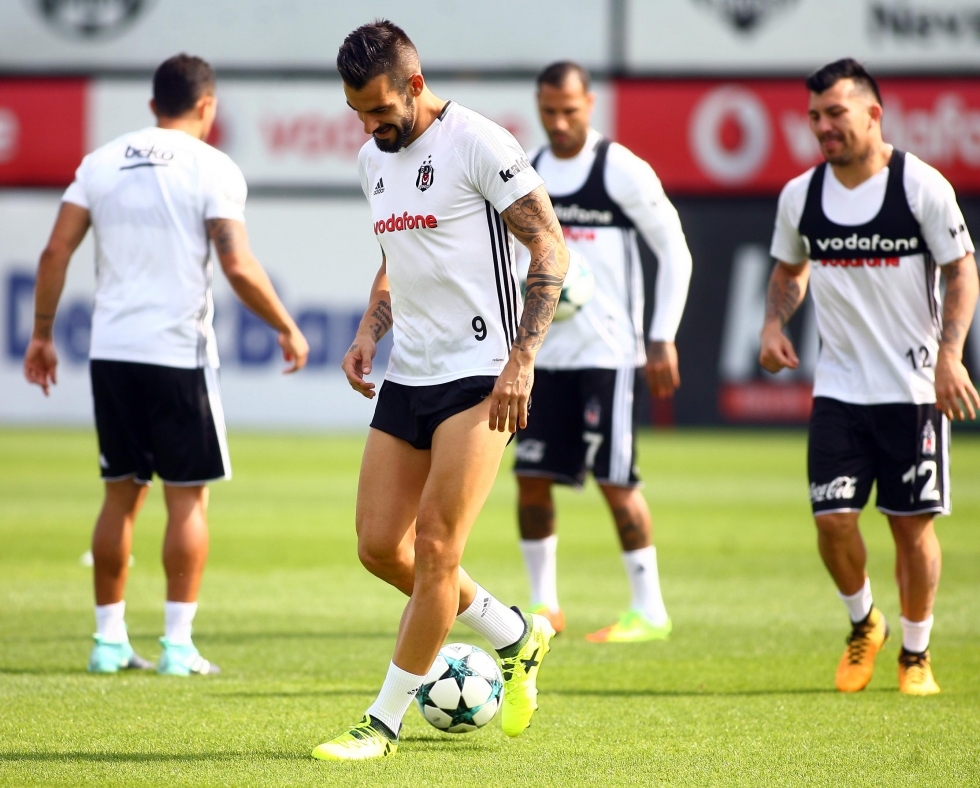 İşte Beşiktaş'ın bugünkü idmanından kareler! - Görsel 3