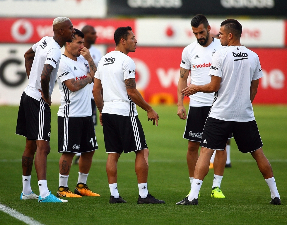 İşte Beşiktaş'ın bugünkü idmanından kareler! - Görsel 2