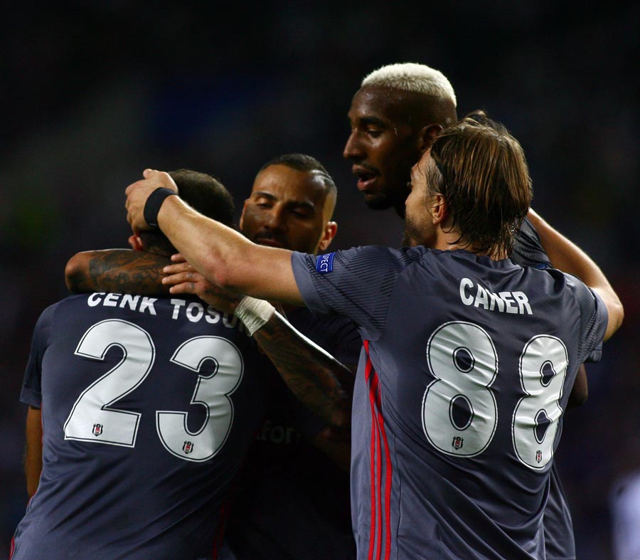 Porto-Beşiktaş maçı için yazılan 12 köşe yazısı - Görsel 2