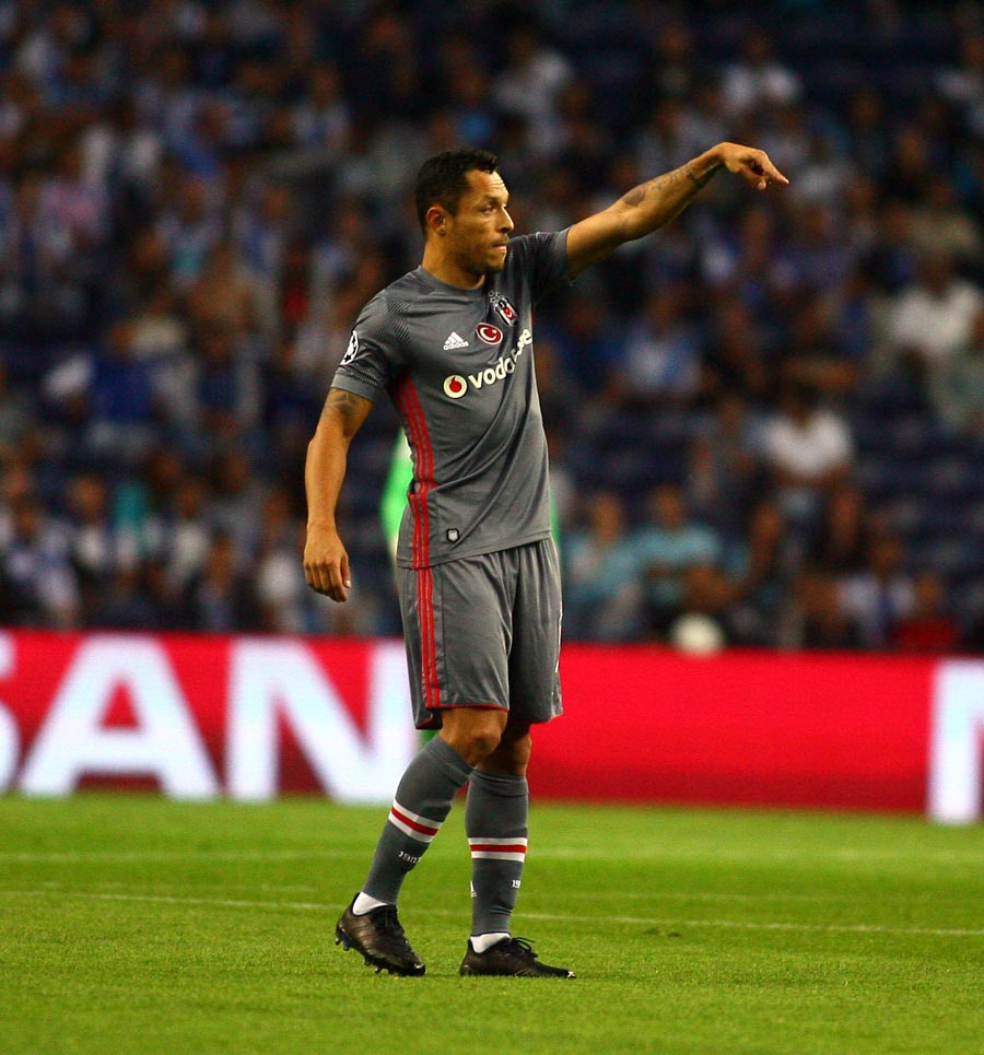 Porto-Beşiktaş maçı için yazılan 12 köşe yazısı - Görsel 4