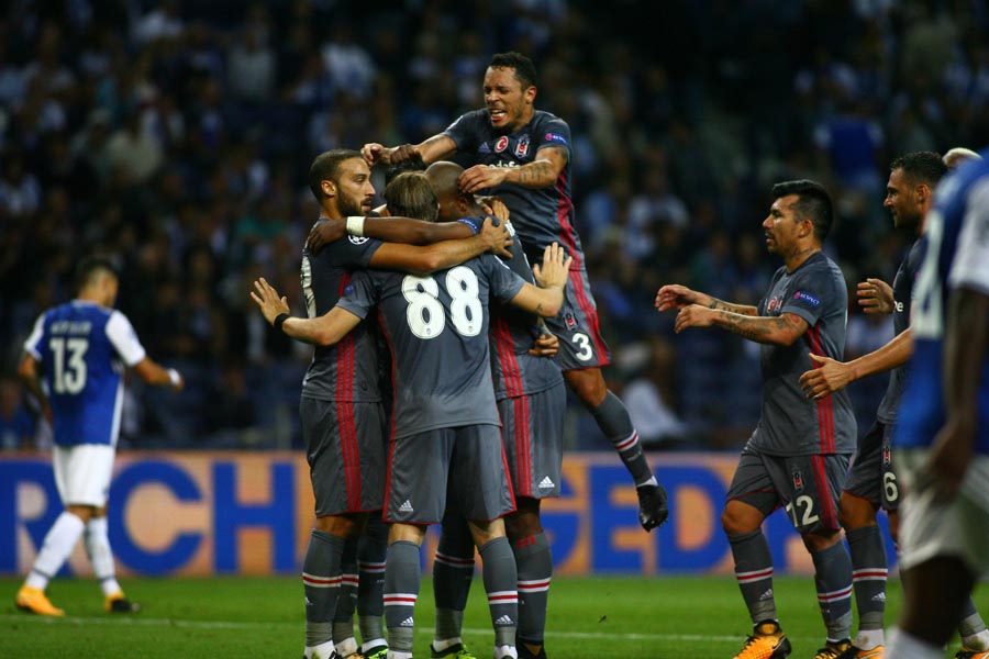 Porto-Beşiktaş maçı için yazılan 12 köşe yazısı - Görsel 8