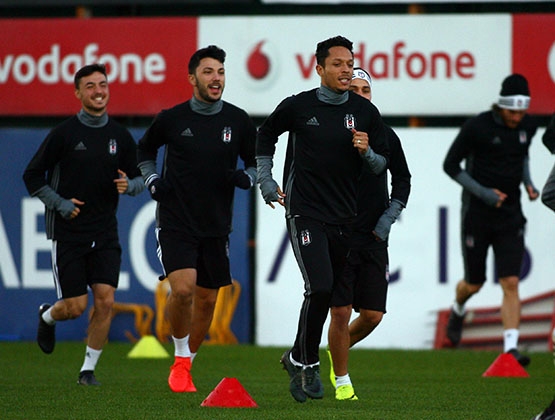 Beşiktaş antrenmanından kareler - Görsel 9