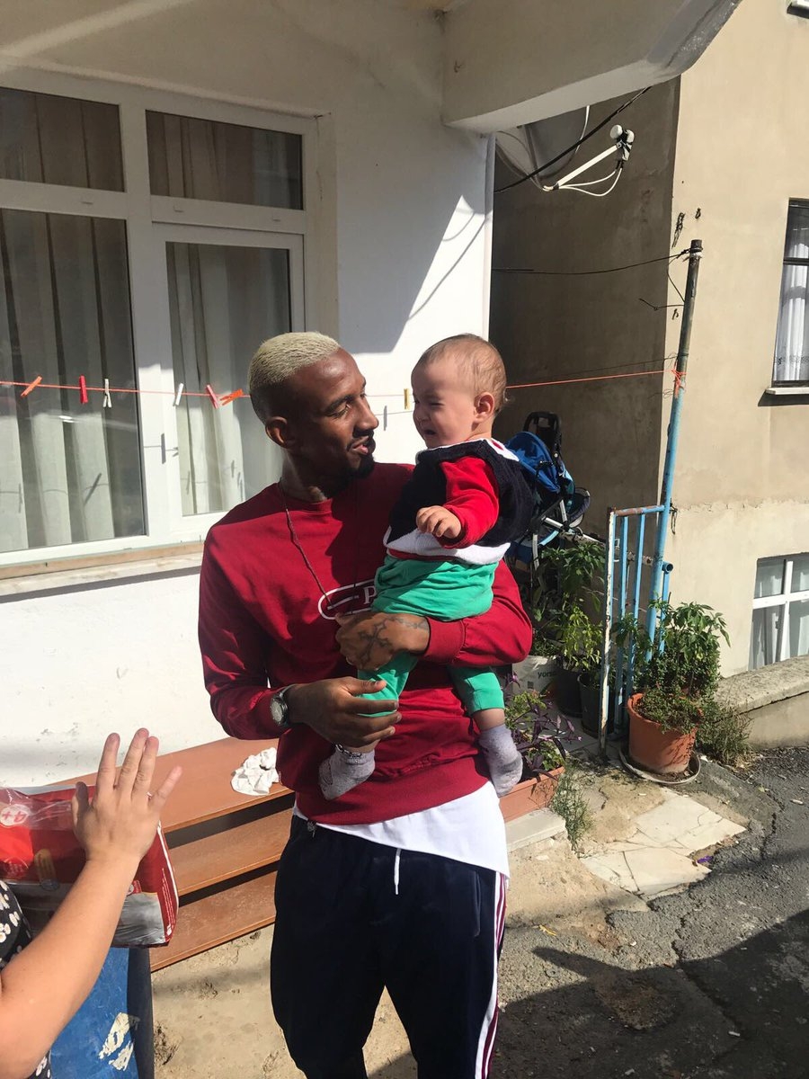 Talisca, minik Talisca ile bir arada! - Görsel 12